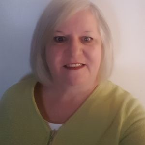 Meet your Posher, Beverly